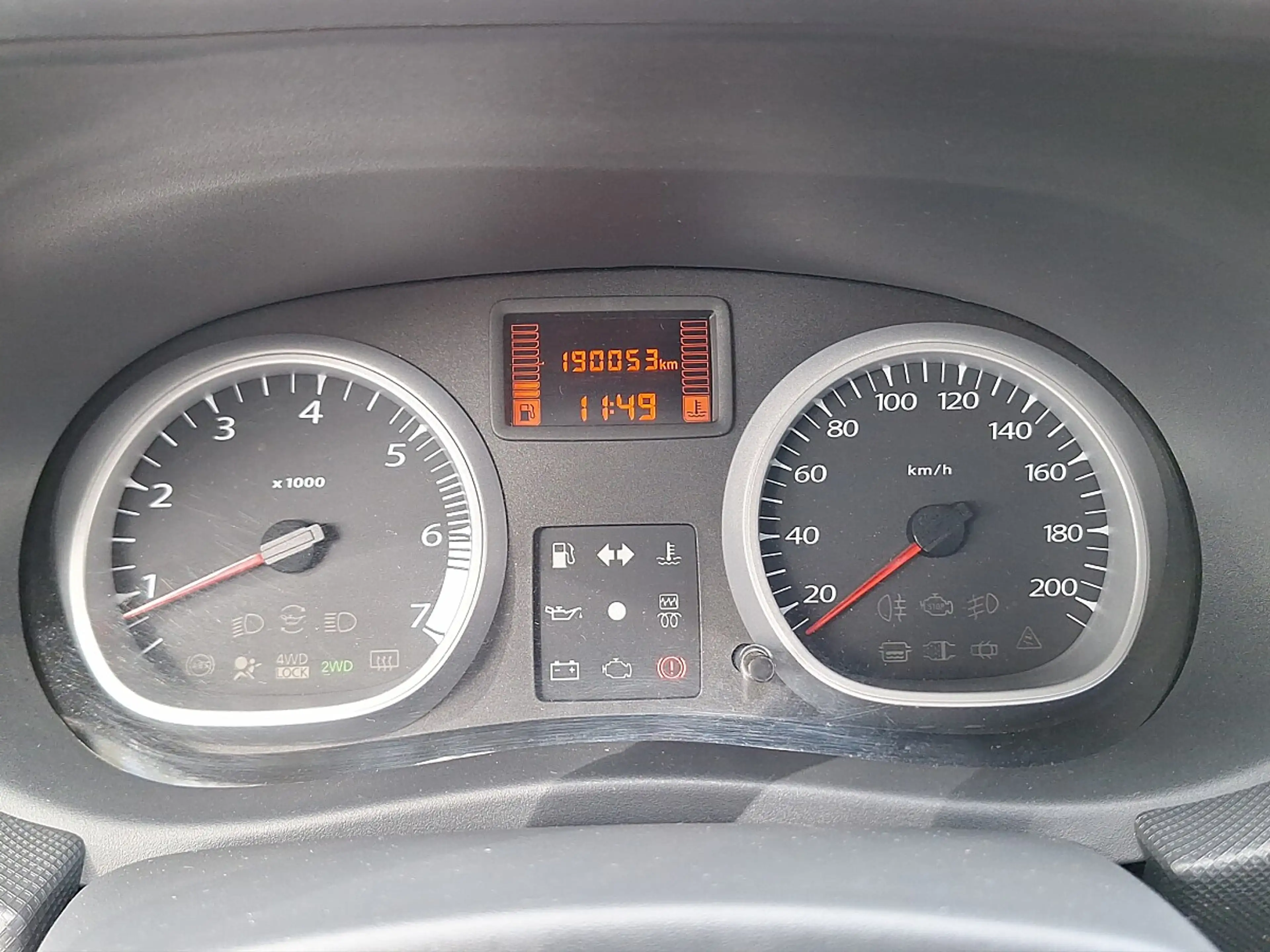 Dacia Duster Experience dCi 110 — photo 11
