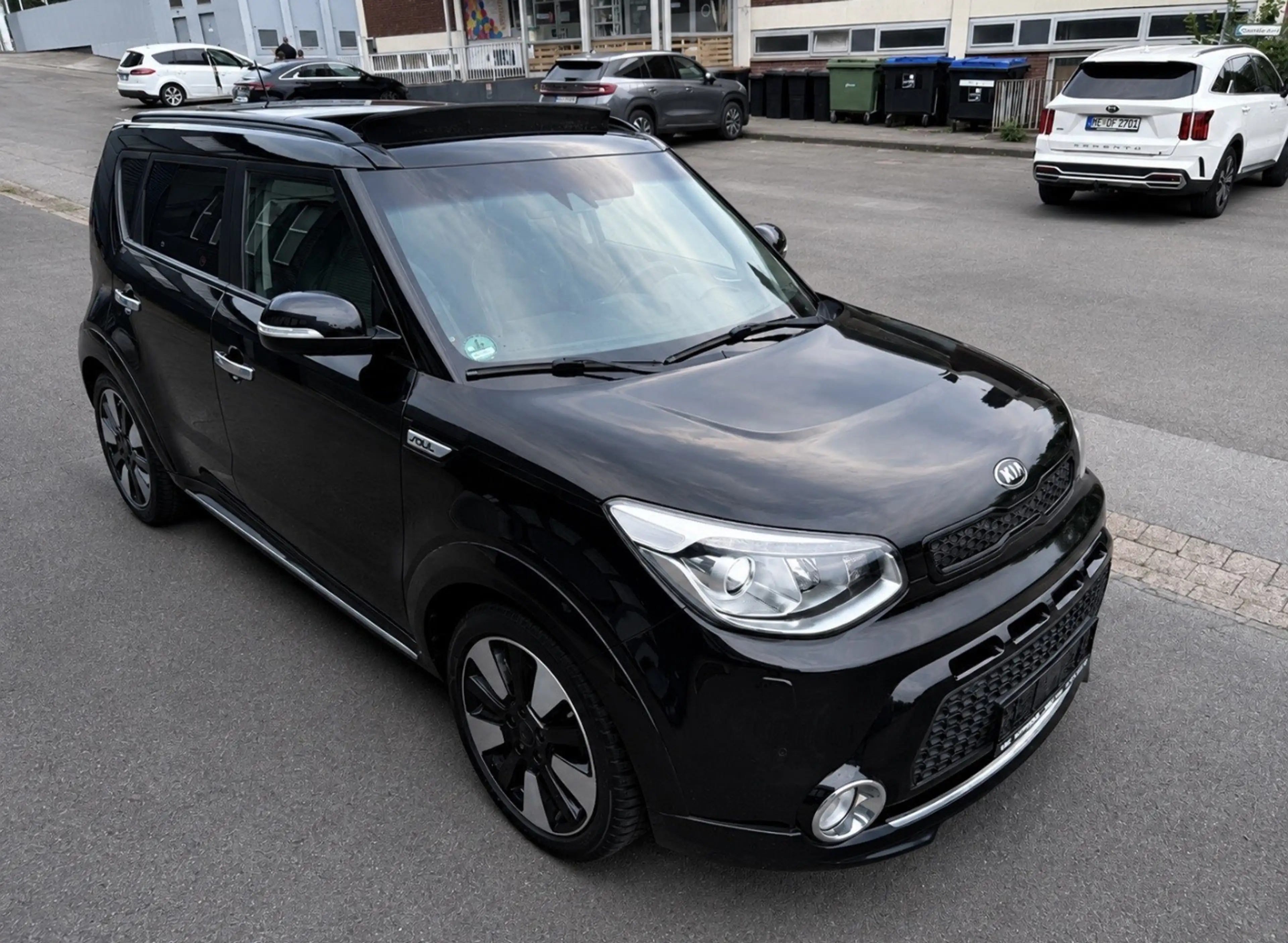 Kia Soul Iconic Panorama  Navi Xenon 18 Zoll R-Cam 4XSitzhe — photo 8