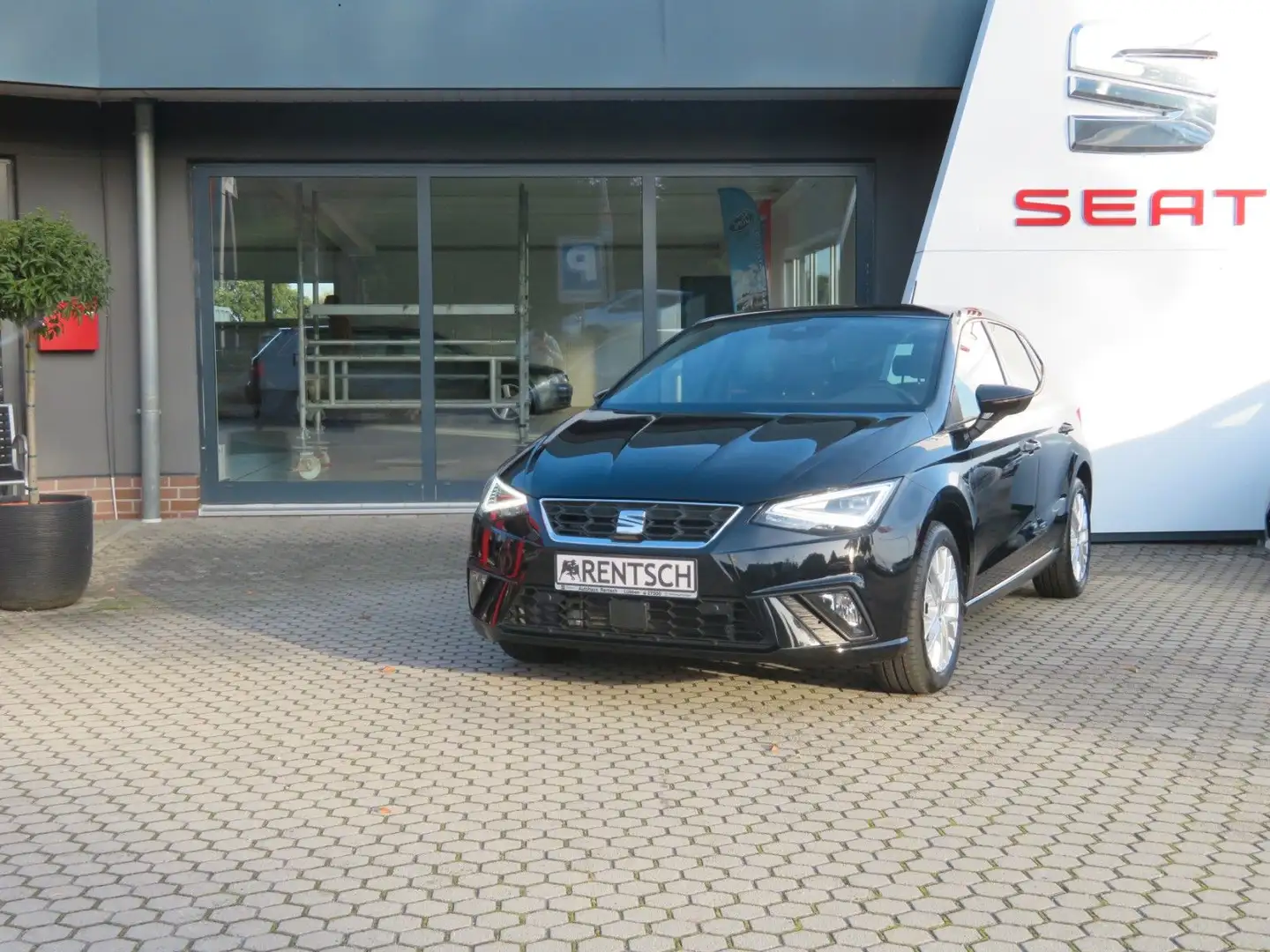 SEAT Ibiza FR 1.0 TGI*NAVI*LED*SHZ*KAMERA* Negro - 2