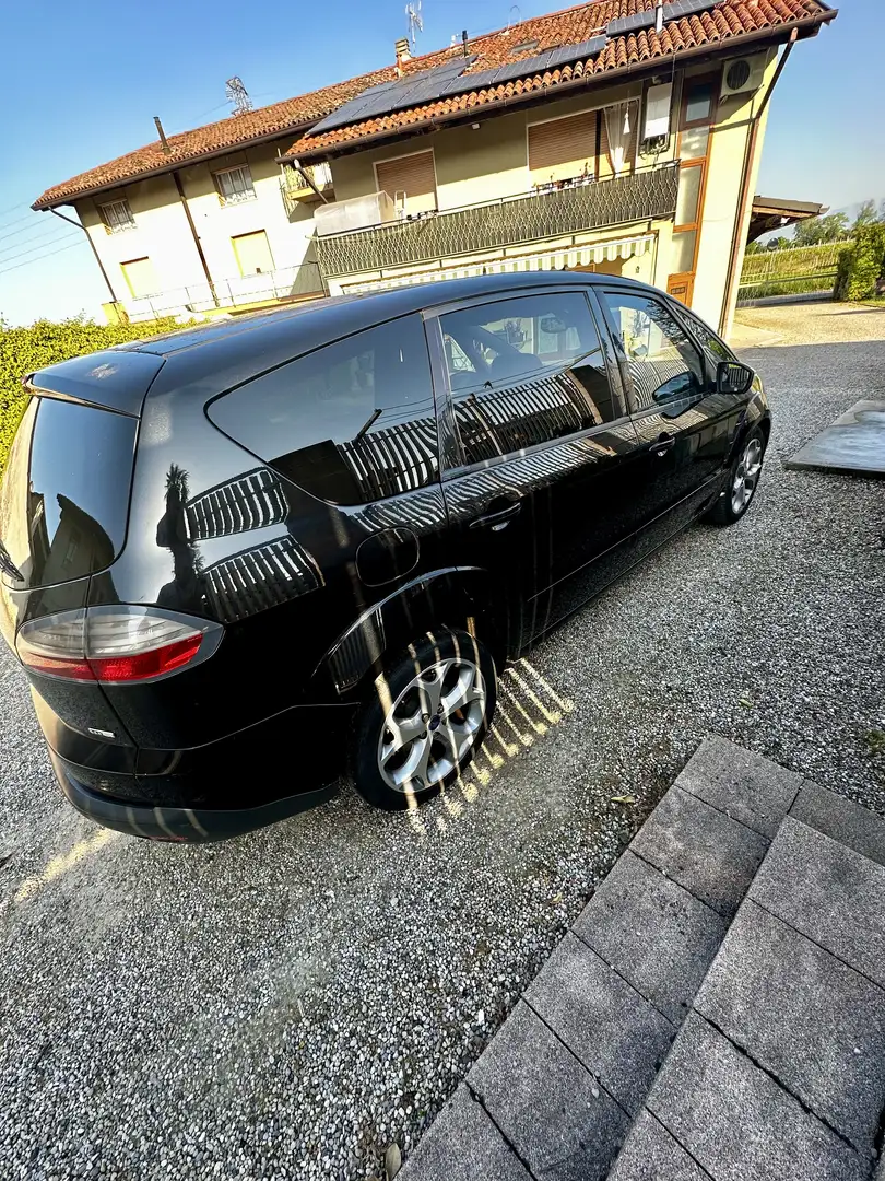 Ford S-Max 2.0 tdci Titanium - 2