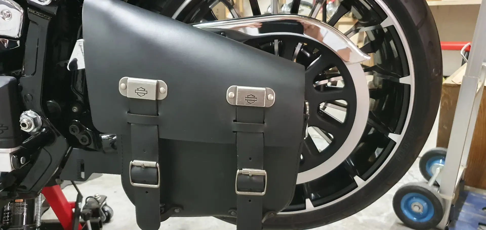 Harley-Davidson Breakout 117 edition 120 years Negru - 1