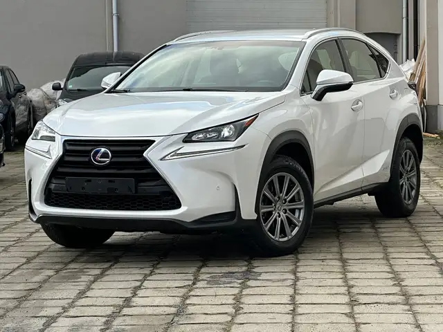 Lexus NX 300h NX 300h 2.5i AWD Business Edition E-CVT