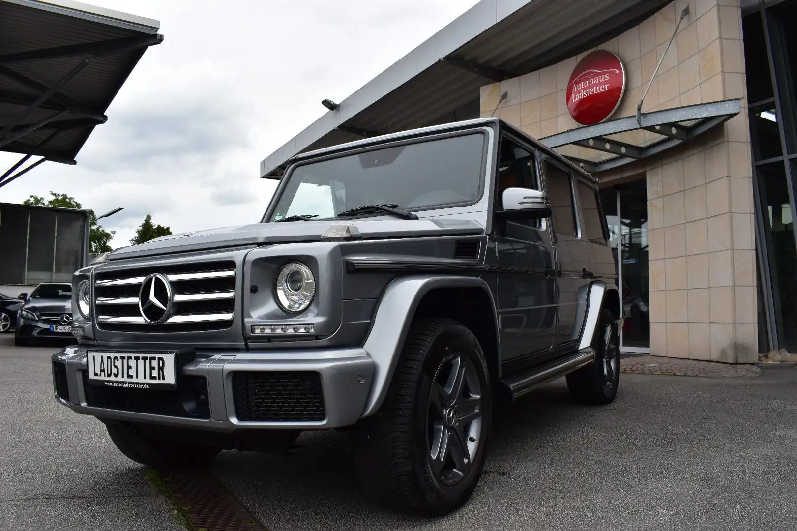 Mercedes-Benz G 350 G350*4xSHZ*AMG*Sport-Paket*Kamera*AHK*SD*HarmanK Zilver - 1