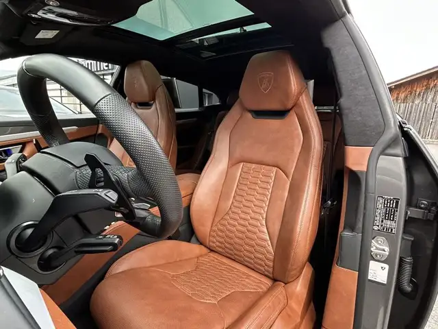 Lamborghini Urus AWD Aut*KERAMIK*B&O*MASSAGE*PANO*HUD*GARANTIE Ansicht 10