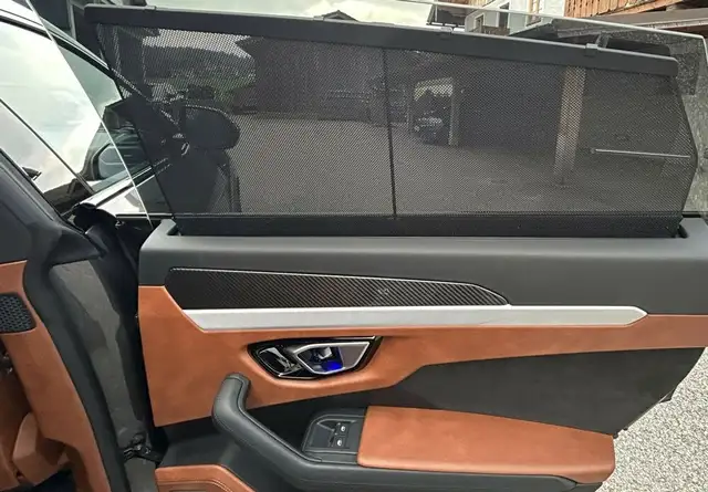 Lamborghini Urus AWD Aut*KERAMIK*B&O*MASSAGE*PANO*HUD*GARANTIE Ansicht 33