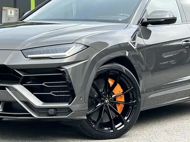Lamborghini Urus AWD Aut*KERAMIK*B&O*MASSAGE*PANO*HUD*GARANTIE Ansicht 37
