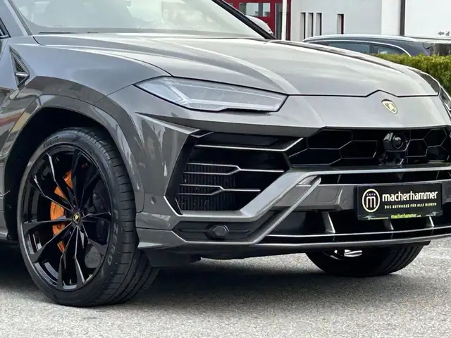 Lamborghini Urus AWD Aut*KERAMIK*B&O*MASSAGE*PANO*HUD*GARANTIE Ansicht 38