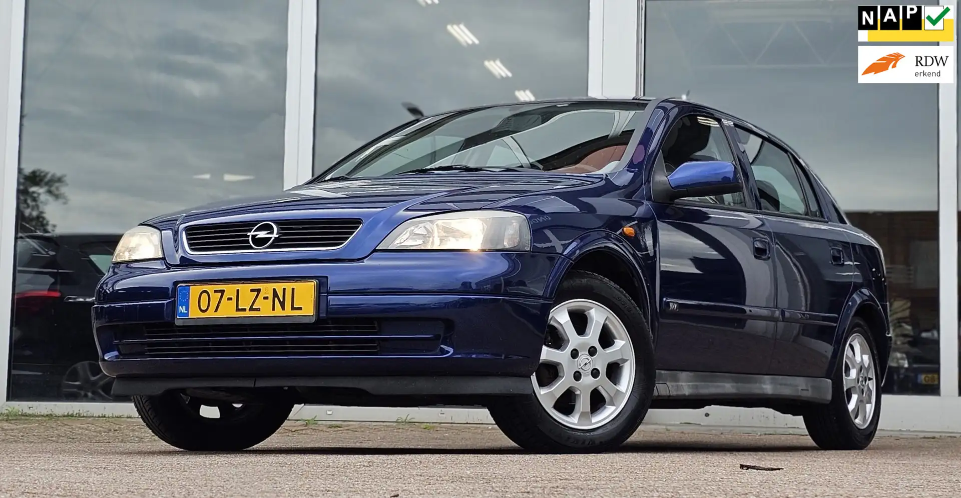 Opel Astra 1.6-16V Njoy Airco Bluetooth Trekhaak LM Velgen AP Bleu - 1