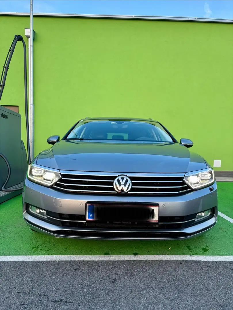 Volkswagen Passat Variant Passat Variant Comfortline 2,0 TDI SCR DSG Comfort Silber - 2