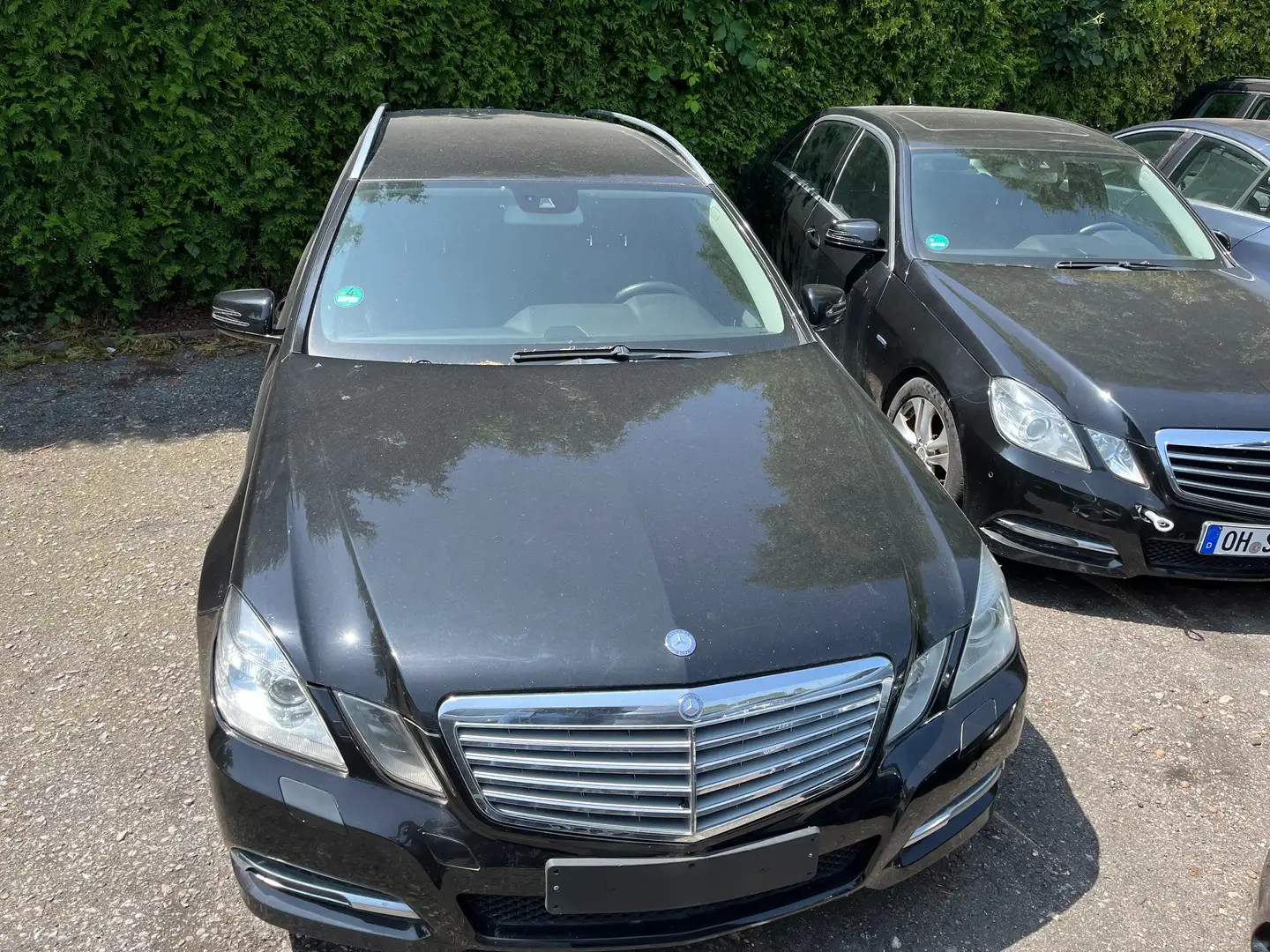 Mercedes-Benz E 200 E 200 CDI BlueEfficiency (212.205) Schwarz - 2