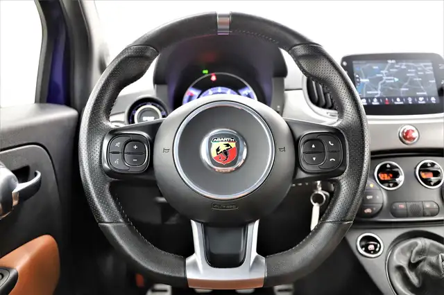 Abarth 595 view 13