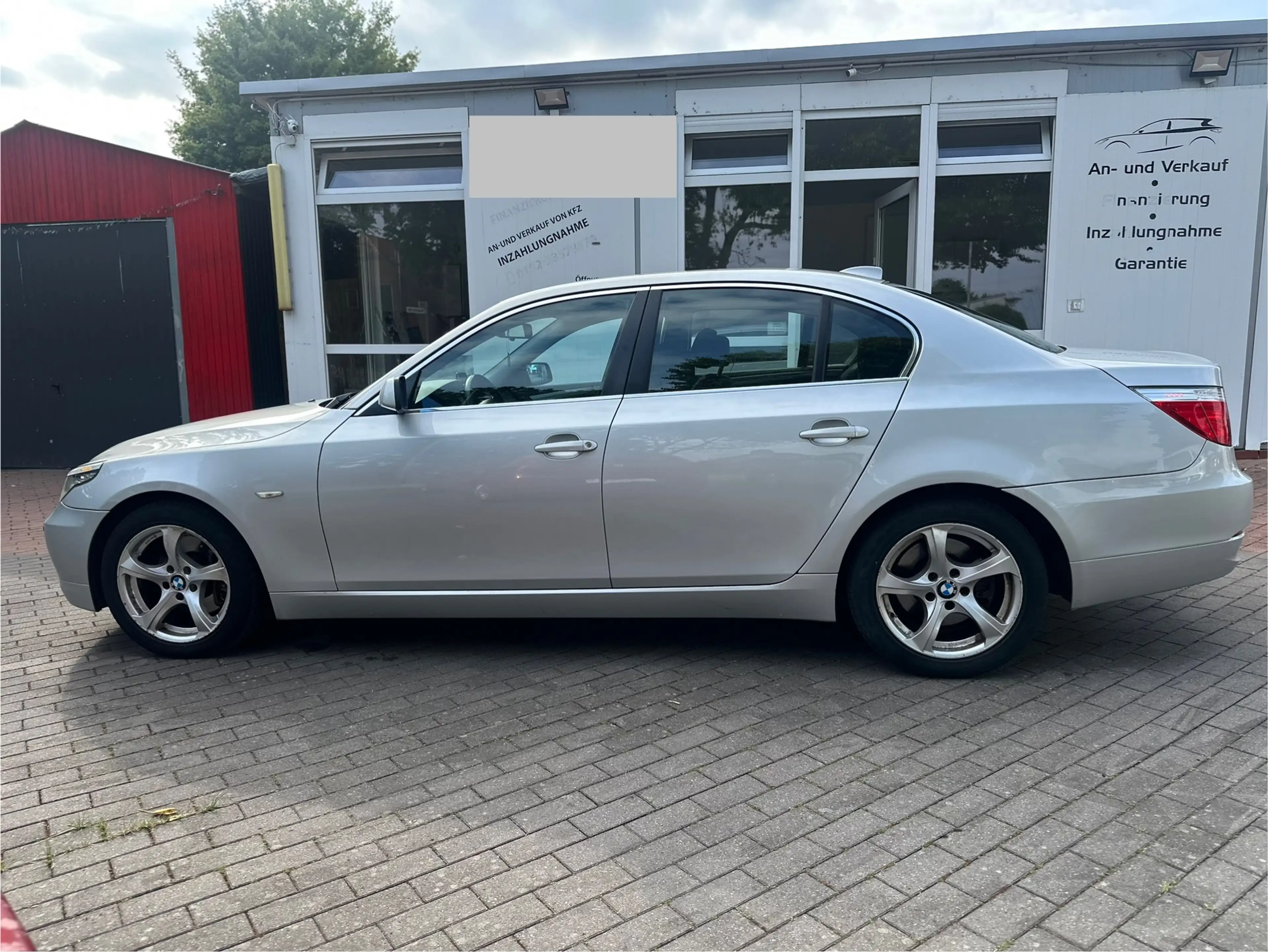 BMW 525 525i PDC*Klimaauto*Sitzheizung*TÜV&Service Neu — photo 12