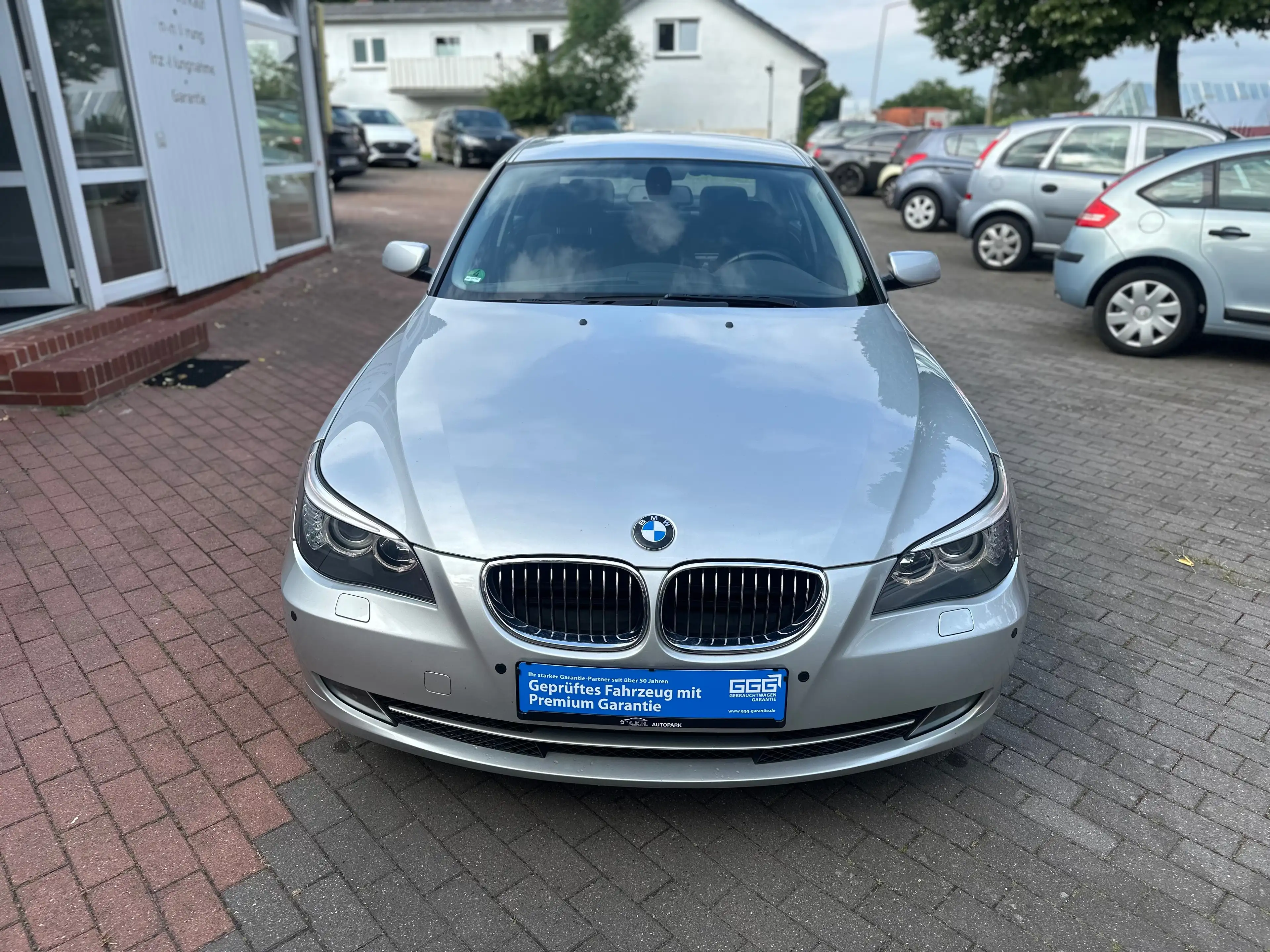 BMW 525 525i PDC*Klimaauto*Sitzheizung*TÜV&Service Neu — photo 3