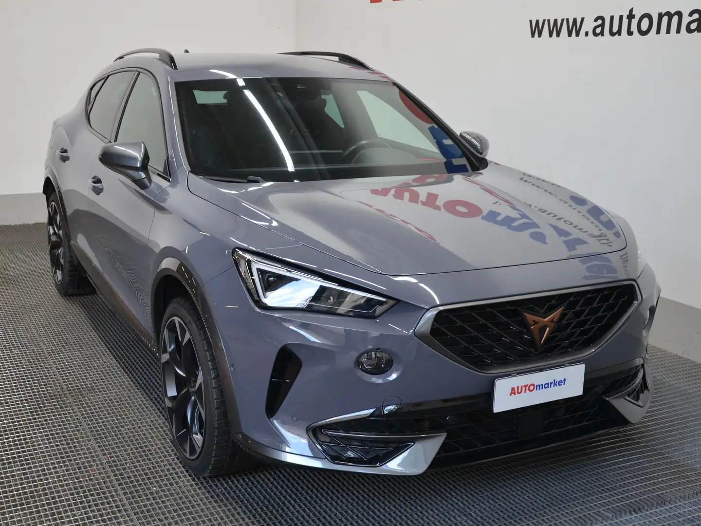 CUPRA Formentor 2.0 TDI 4drive 150cv DSG Grigio - 2