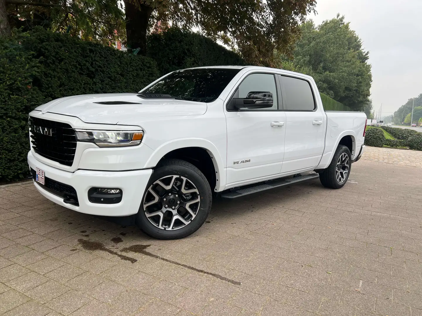 Dodge RAM Model 2025 Laramie sport € 59.900 ,- excl Bianco - 1