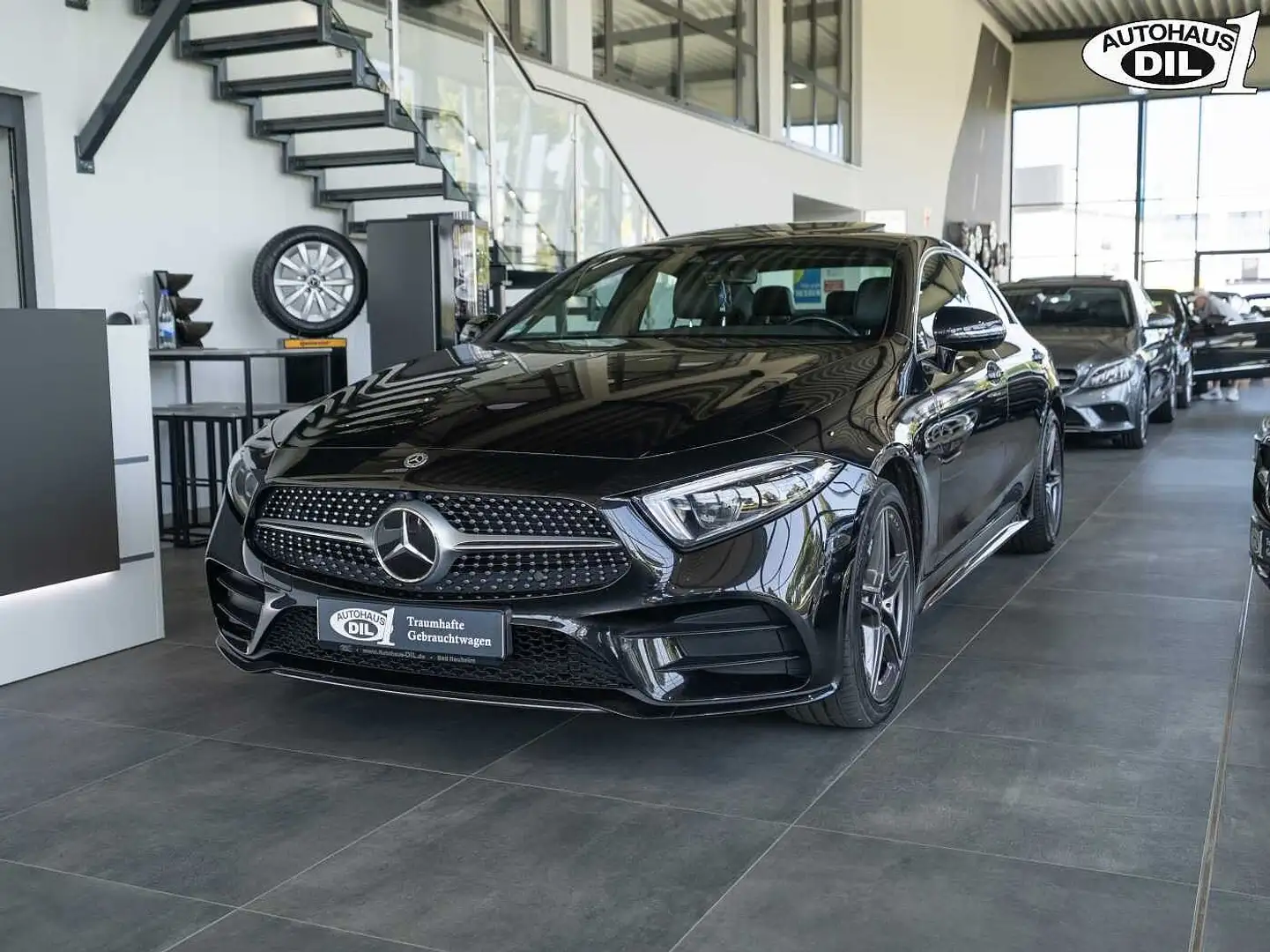 Mercedes-Benz CLS 350 d 4Matic *AMG*DISTR.+*SCHIEBEDACH* Schwarz - 2