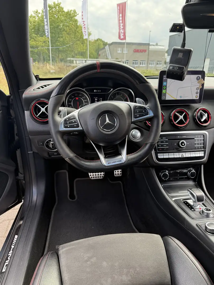 Mercedes-Benz CLA 45 AMG 4Matic Speedshift 7G-DCT Yellow Night Edition - 2