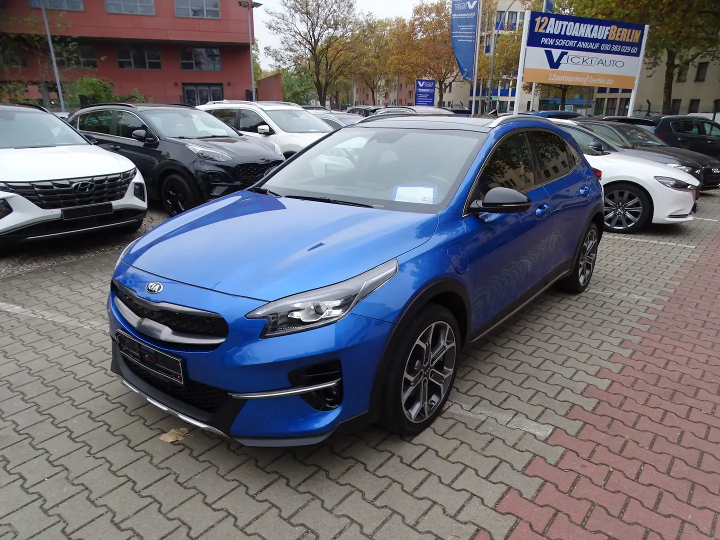 Kia XCeed 1.6 Plug-in Hybrid Platinum Edition Albastru - 1