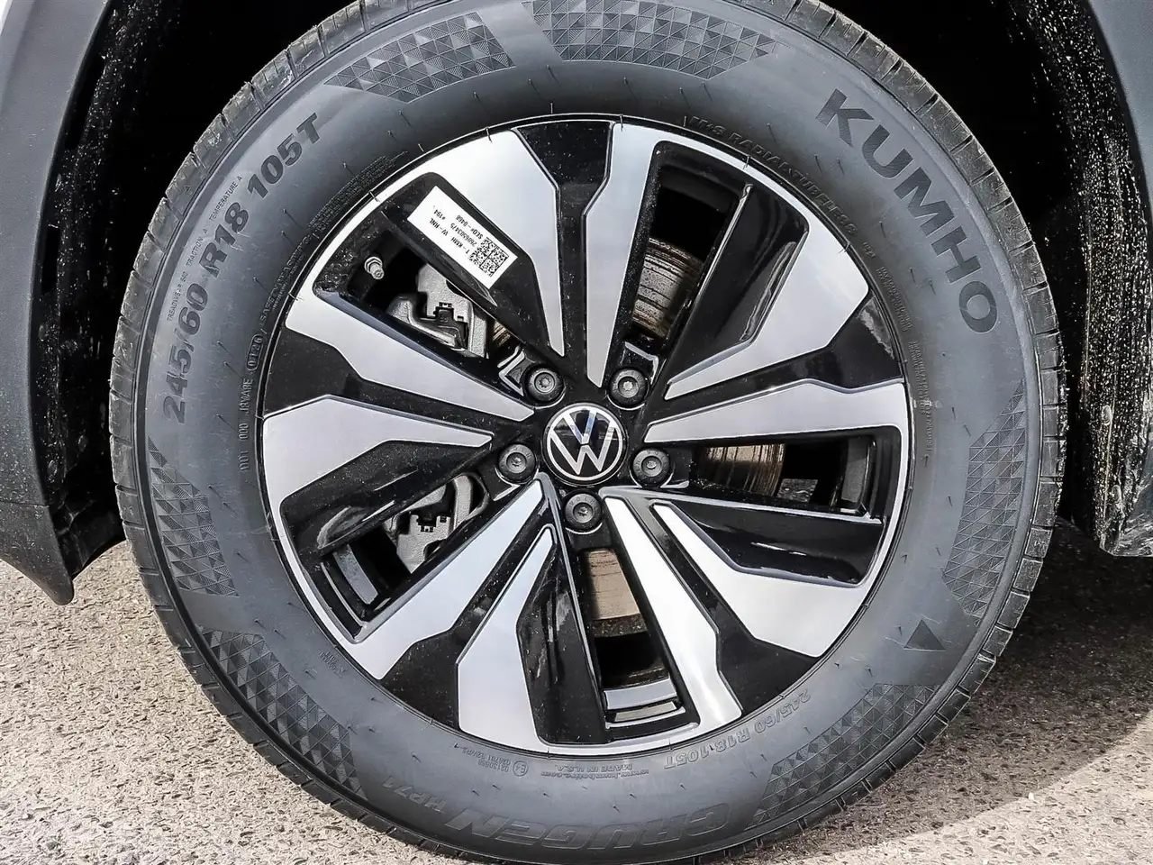 Volkswagen Atlas снимка Volkswagen Atlas