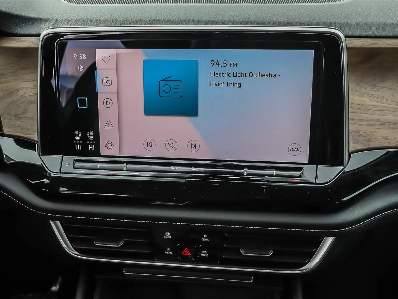 Volkswagen Atlas снимка Volkswagen Atlas
