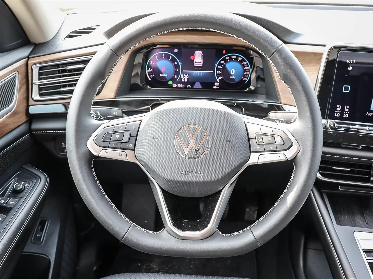 Volkswagen Atlas photo Volkswagen Atlas