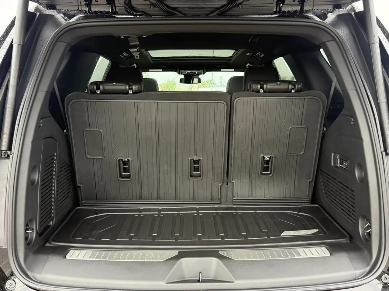 GMC Yukon снимка GMC Yukon