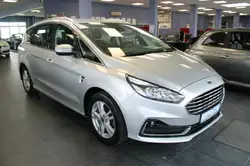 Ford S-Max 2.5 Duratec FHEV TITANIUM AHK