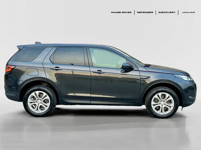 Land Rover Discovery Sport view 8