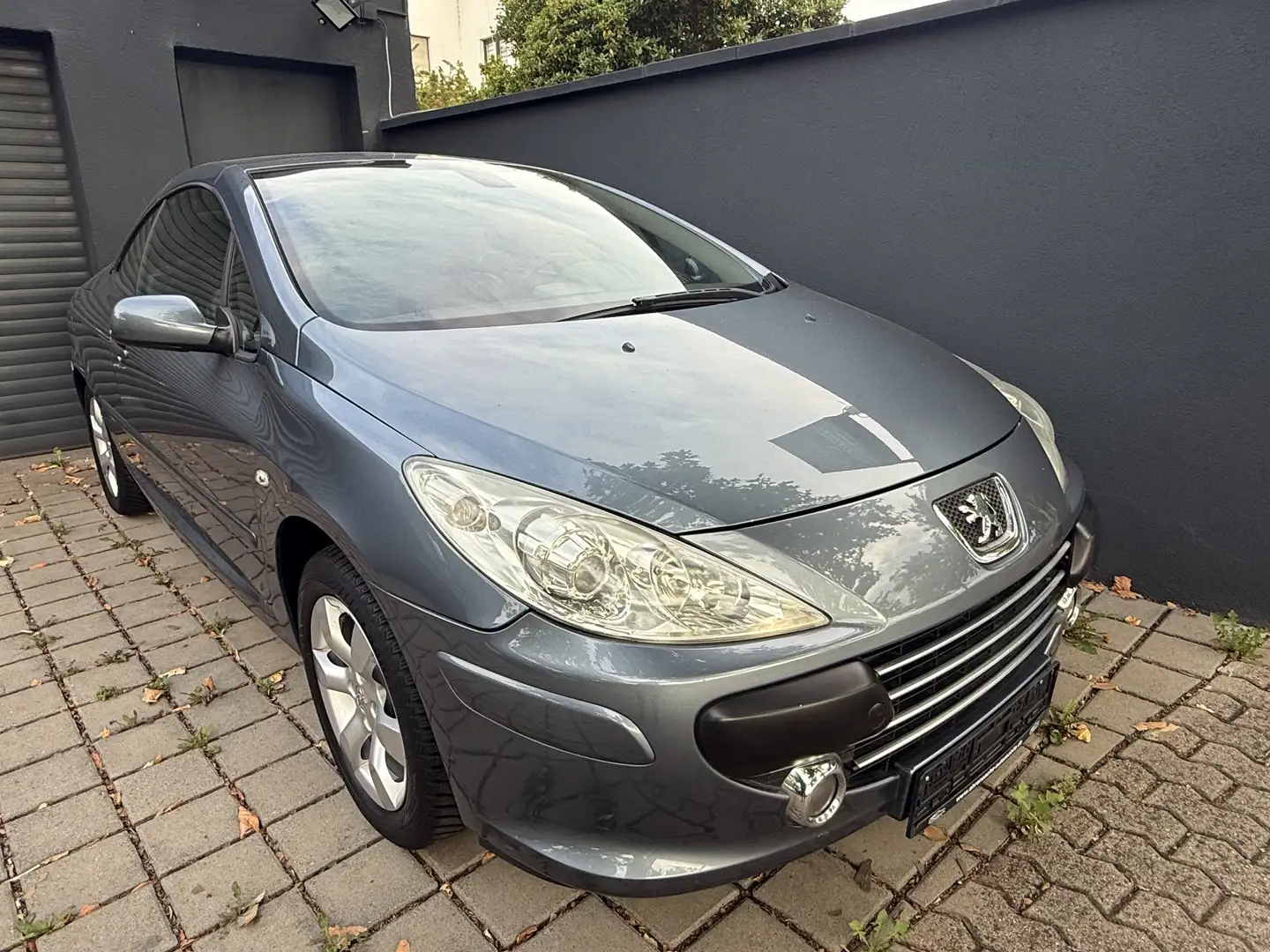 Peugeot 307 CC LEDER*SITZHEIZUNG*KLIMA* Grau - 1
