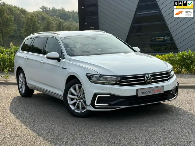 Volkswagen Passat 1.4 TSI GTE hyrbide automaat | clima | Cruise | na