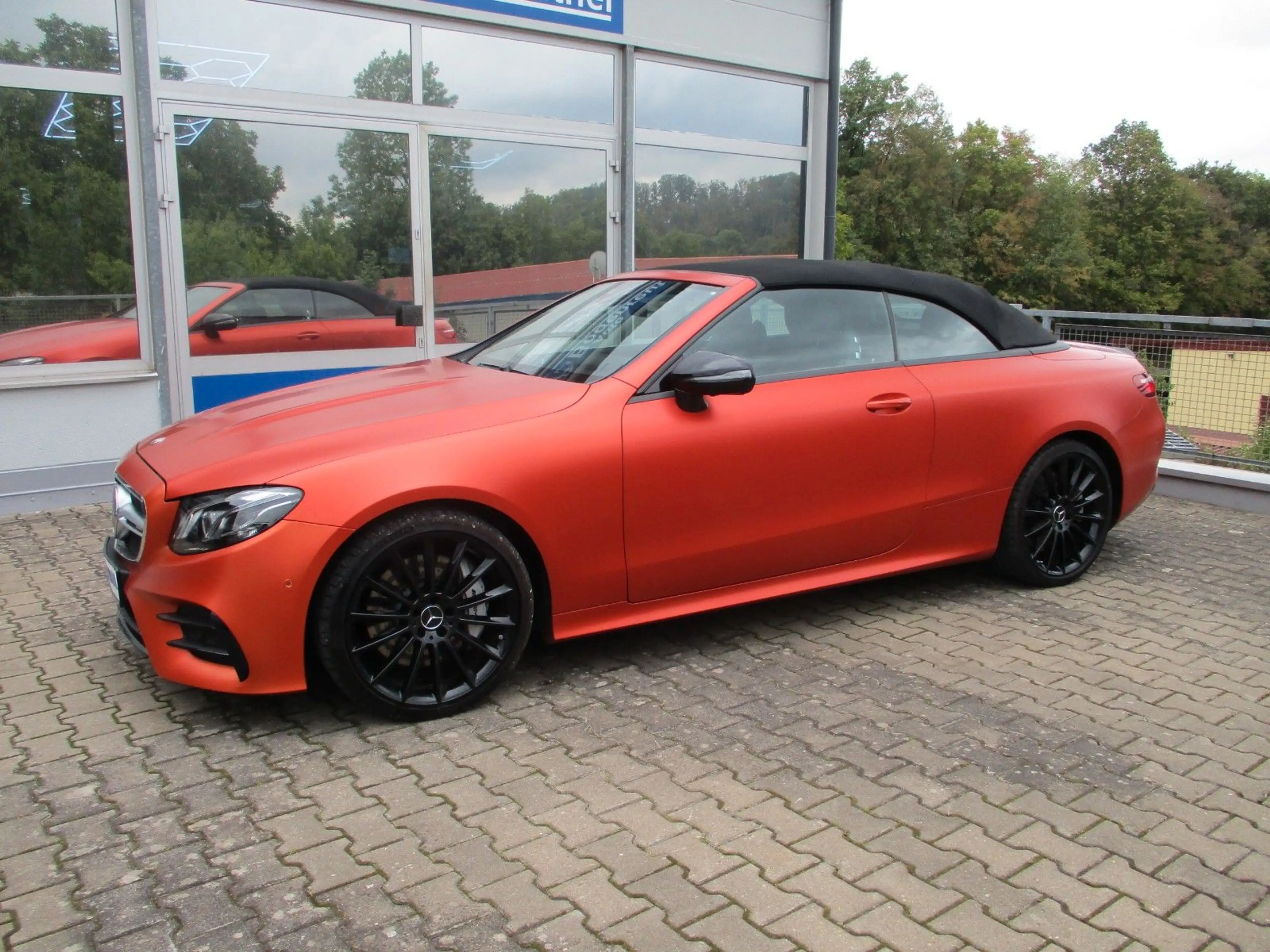 Mercedes-Benz E 53 AMG E Cabrio E 53 AMG 4Matic — photo 2