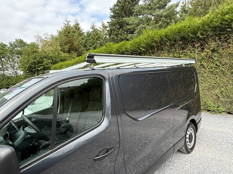 Renault Trafic 2.0 dCi L2H1 - EURO 6d - BOITE AUTOMATIQUE - 145 CHVX - A VOIR - — photo 10