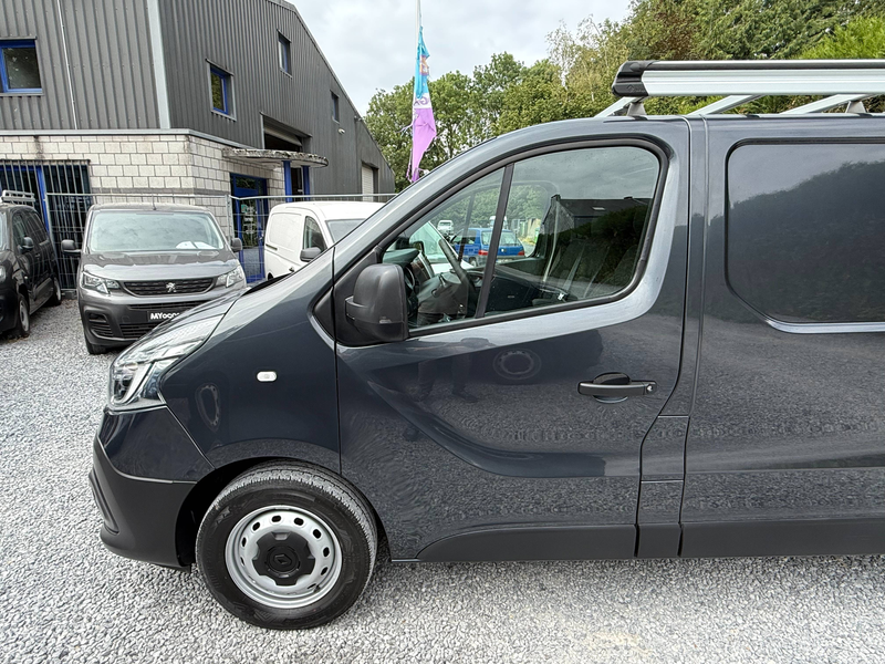 Renault Trafic 2.0 dCi L2H1 - EURO 6d - BOITE AUTOMATIQUE - 145 CHVX - A VOIR - — photo 9
