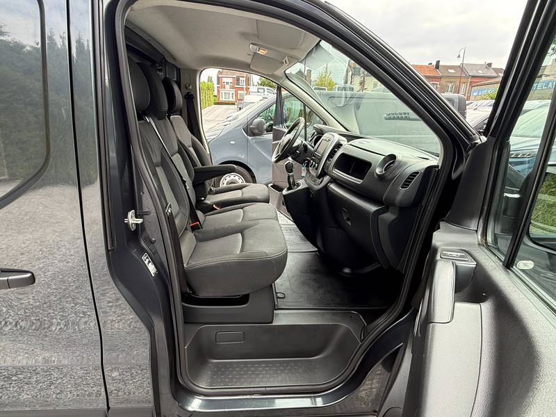 Renault Trafic 2.0 dCi L2H1 - EURO 6d - BOITE AUTOMATIQUE - 145 CHVX - A VOIR - — photo 15