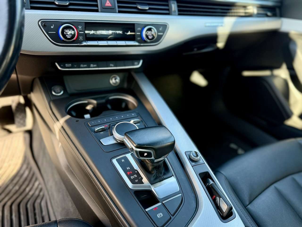 2017 Audi A4 Progressiv thumb 11