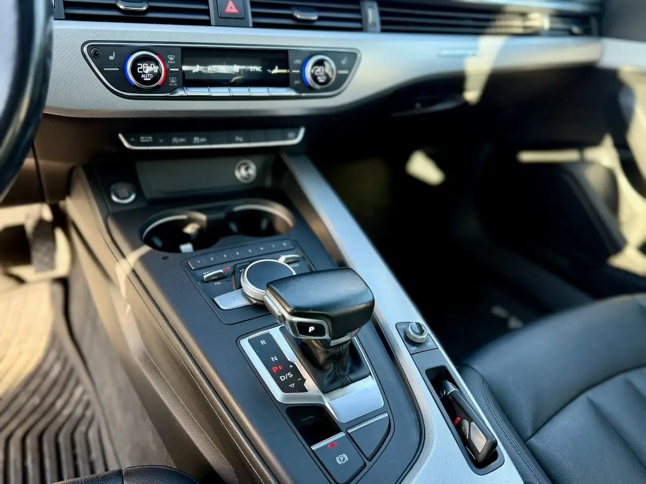 Audi A4 снимка Audi A4