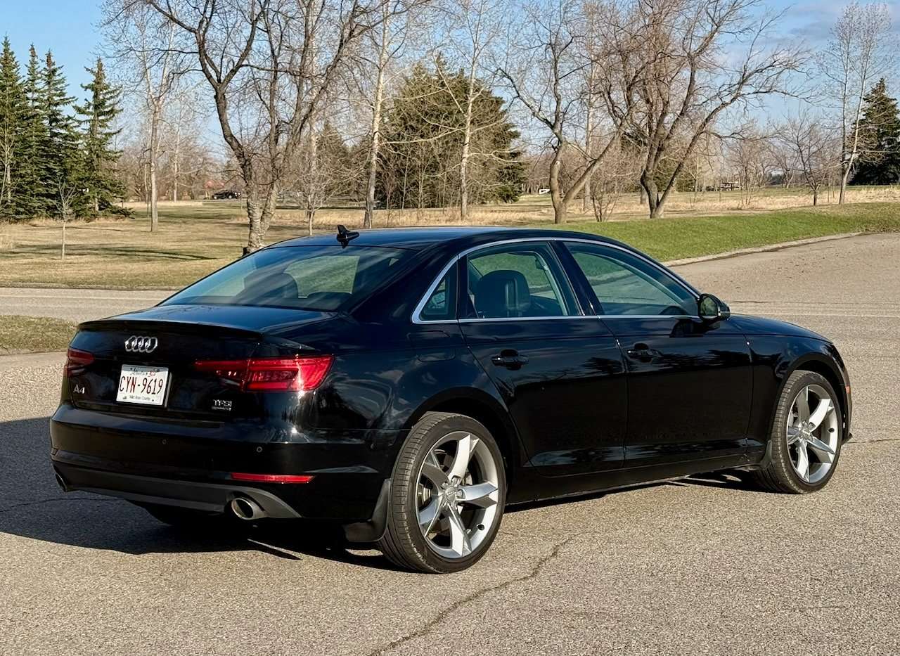 2017 Audi A4 Progressiv alt 4