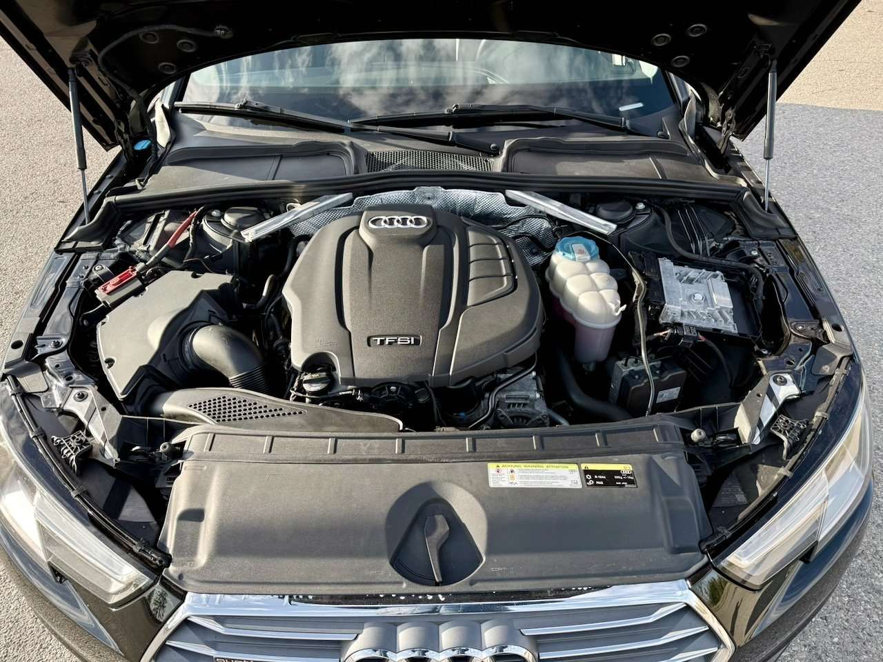 2017 Audi A4 Progressiv thumb 16