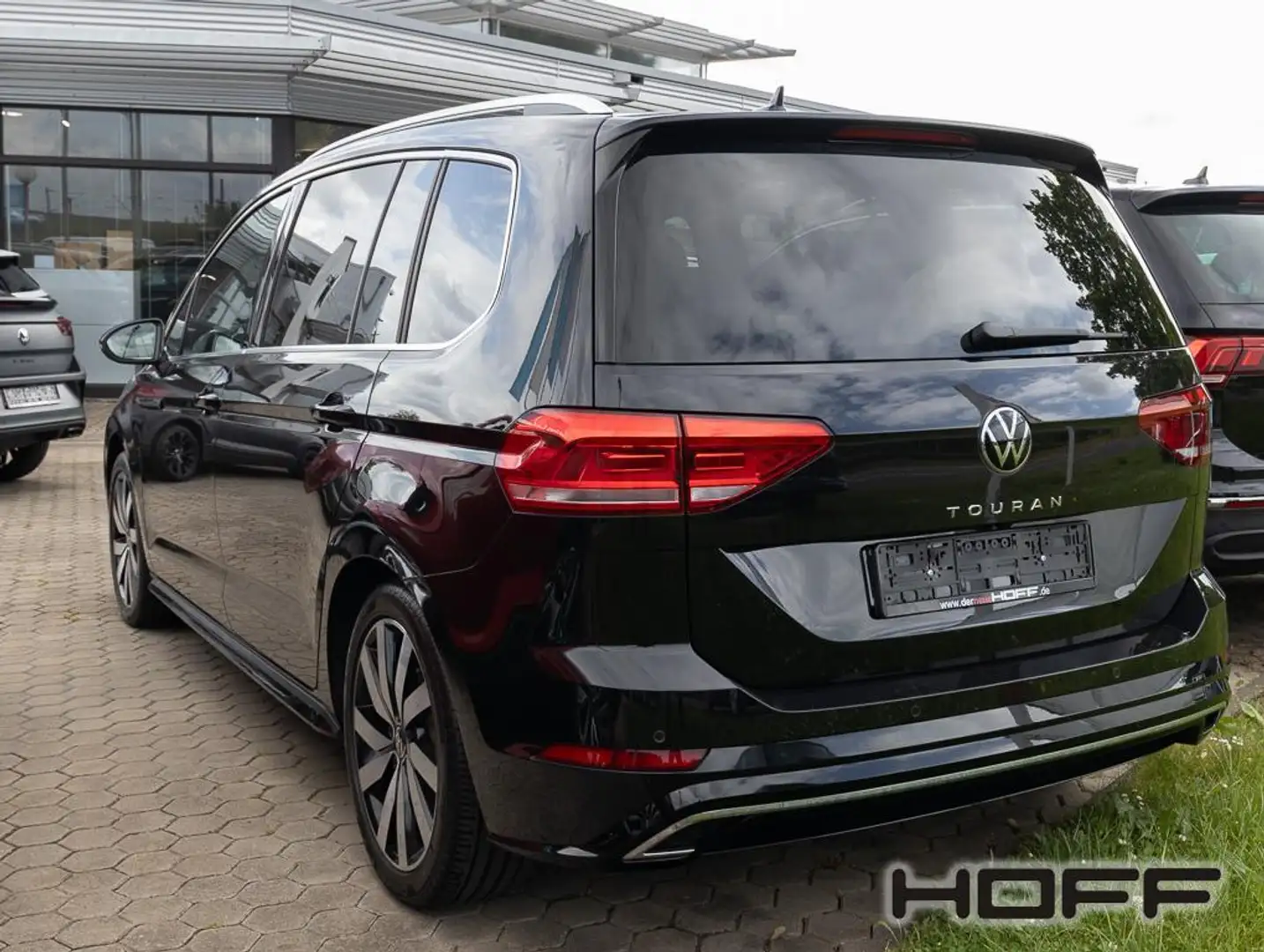 Volkswagen Touran 1.5 TSI DSG Highline R-Line 7Sitze Kamera Navi Negru - 2