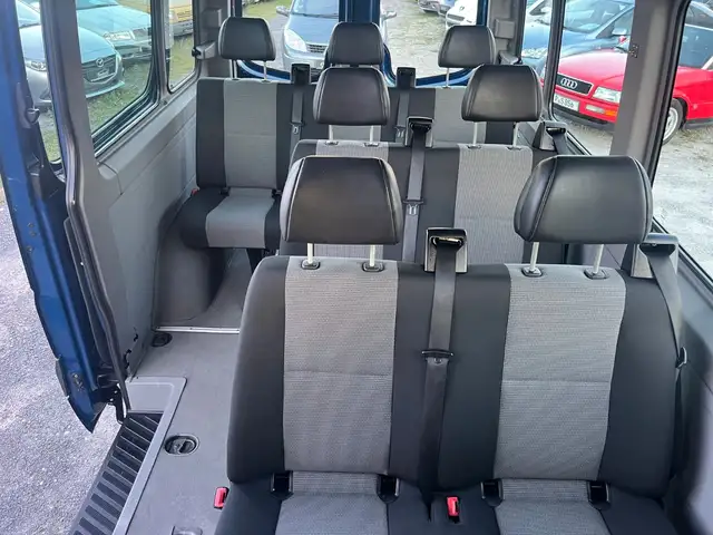 Volkswagen Crafter view 13
