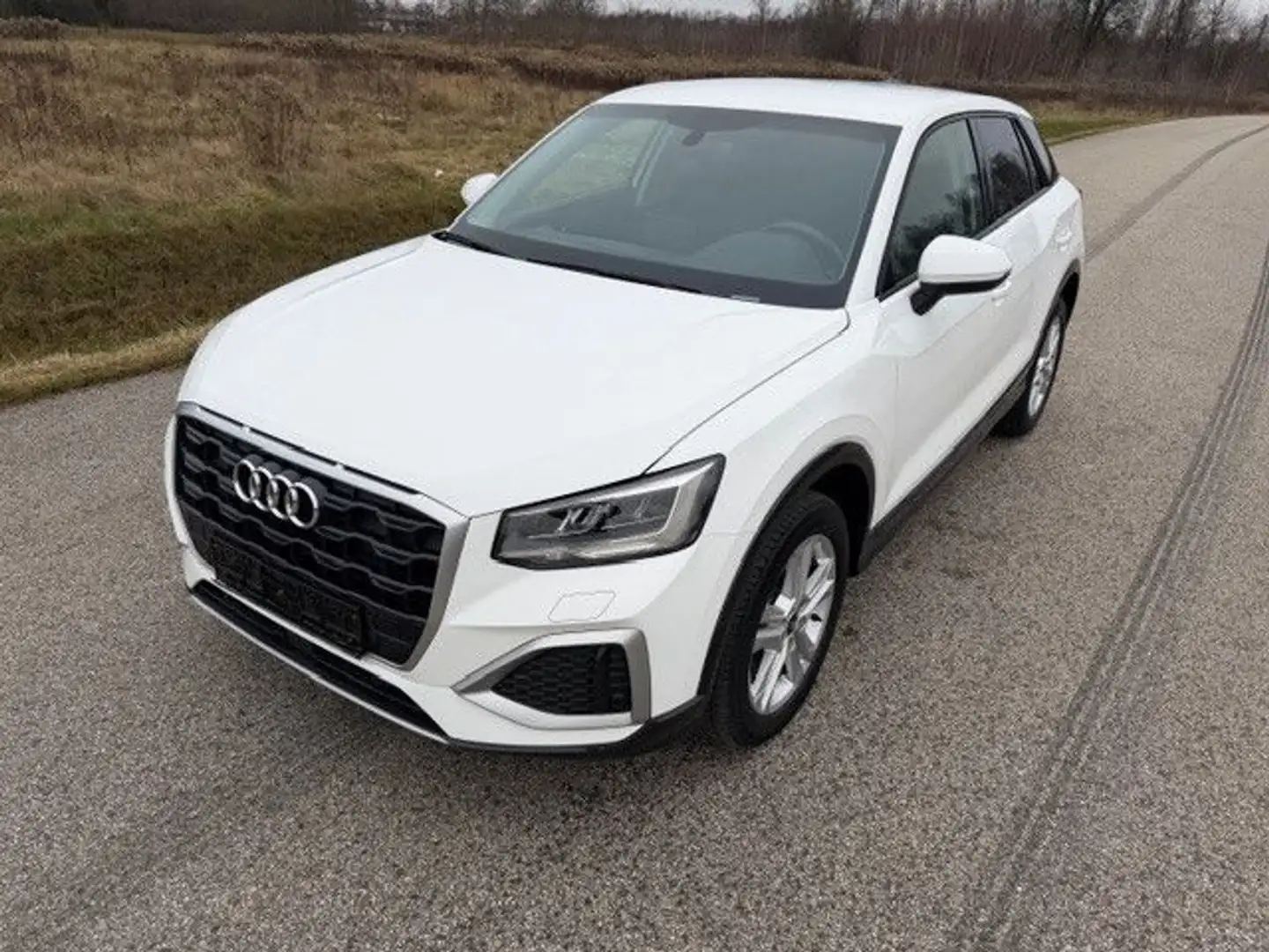Audi Q2 30 TDI advanced Weiß - 2