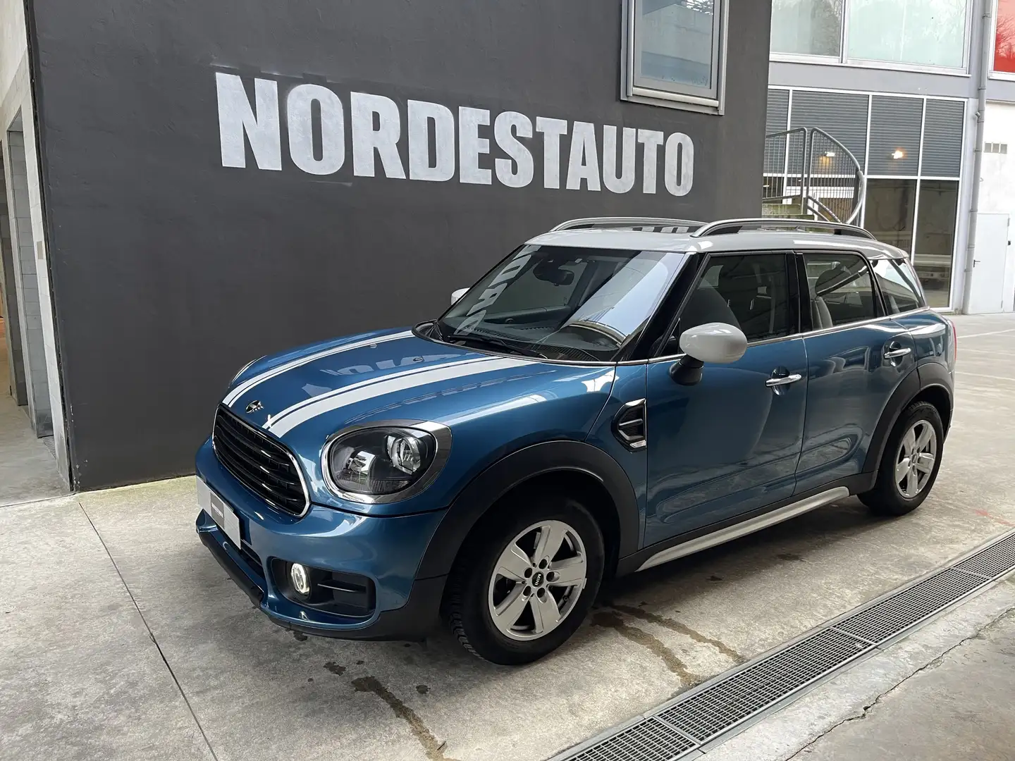MINI Cooper D Countryman 2.0 150CV Business Autom. My18 NAZIONALE Blu/Azzurro - 1