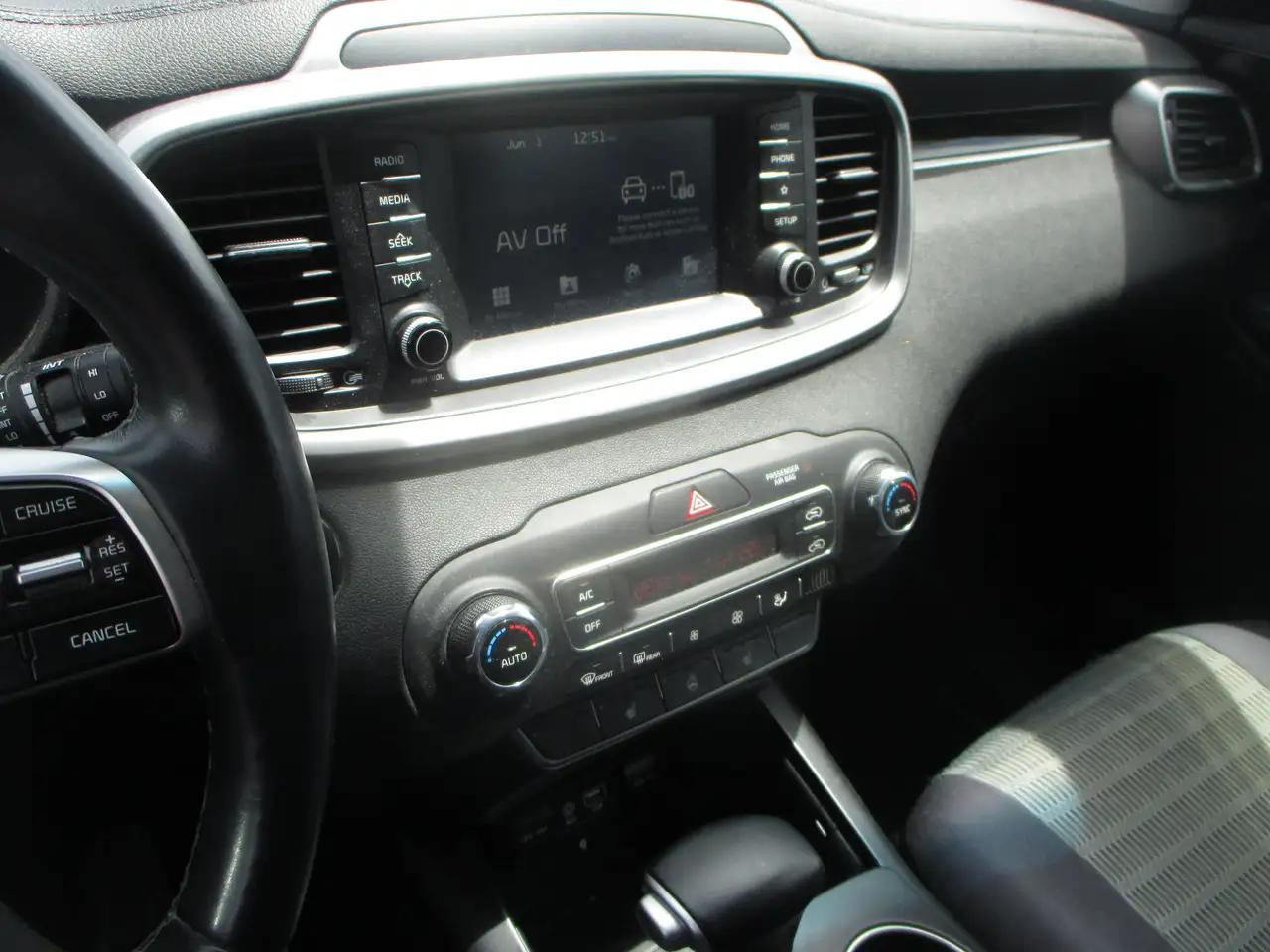 Kia Sorento снимка Kia Sorento