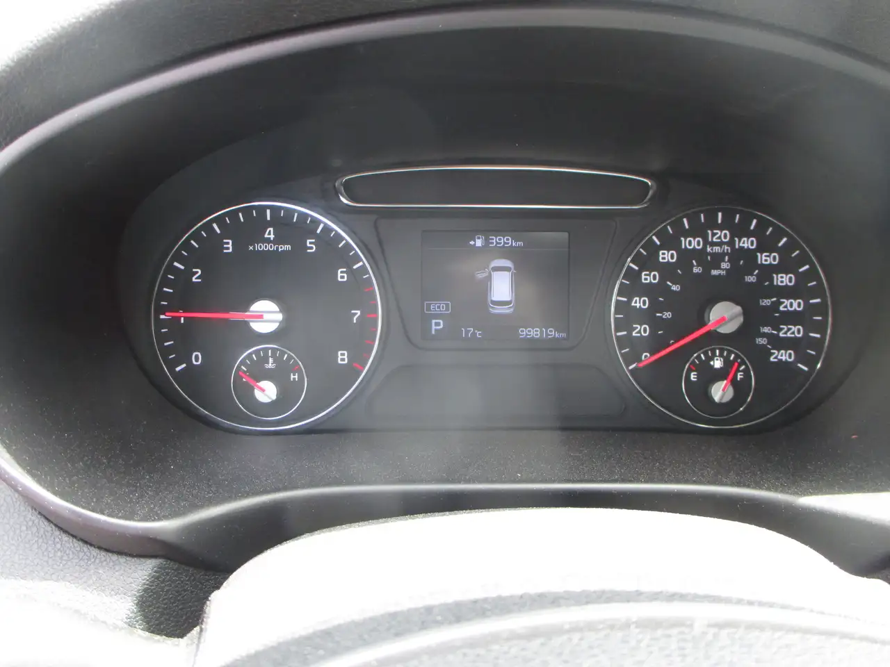 Kia Sorento снимка Kia Sorento