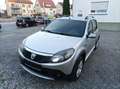 Dacia Sandero 1.6 Stepway**KLIMA**AHK**EURO 5**TÜV NEU Gris - thumbnail 2