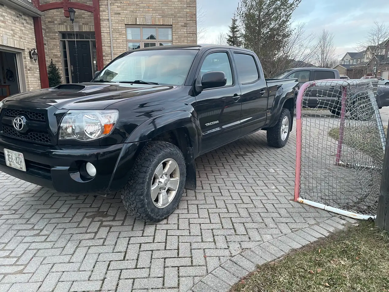 Toyota Tacoma снимка Toyota Tacoma