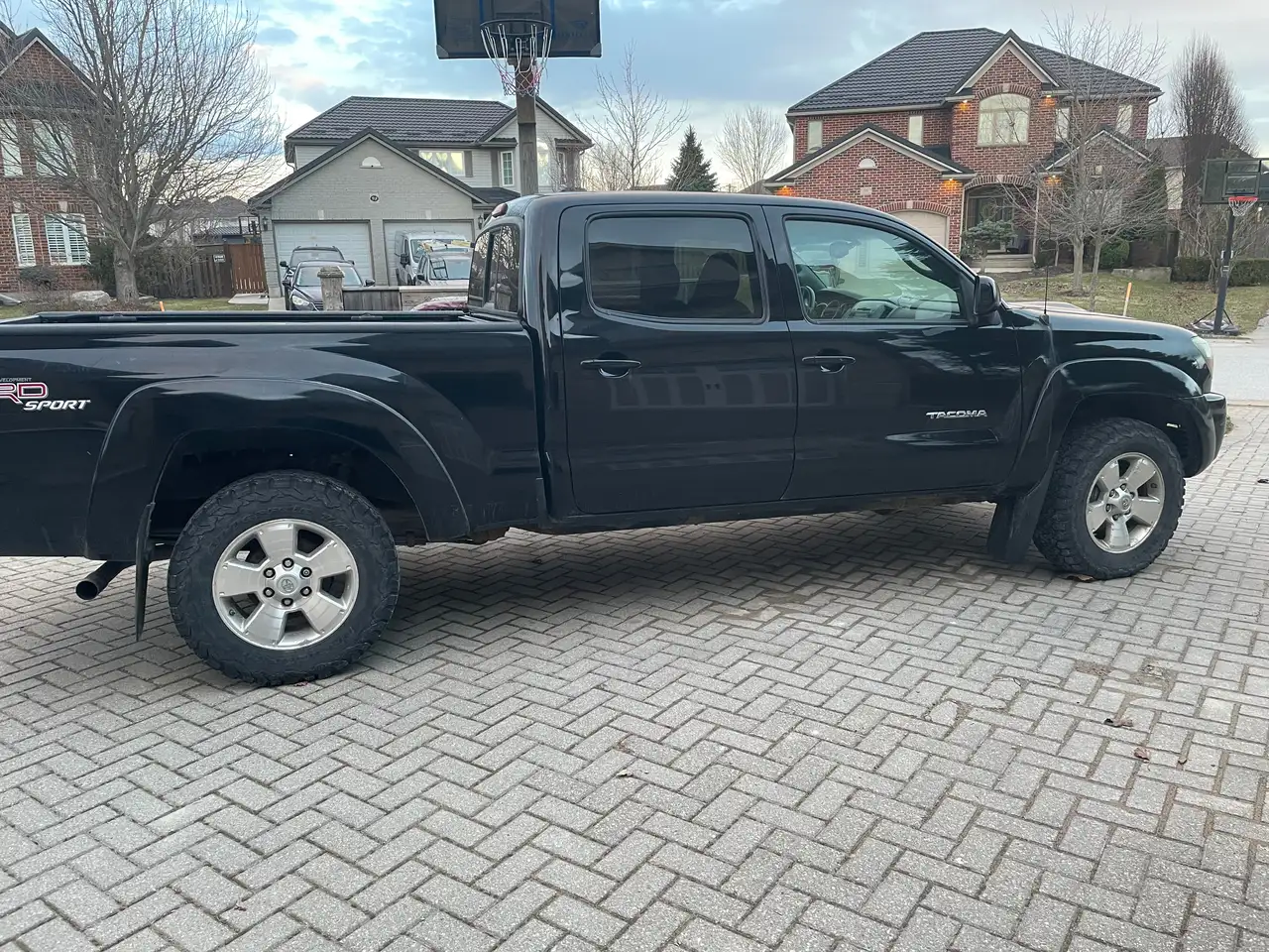 Toyota Tacoma снимка Toyota Tacoma