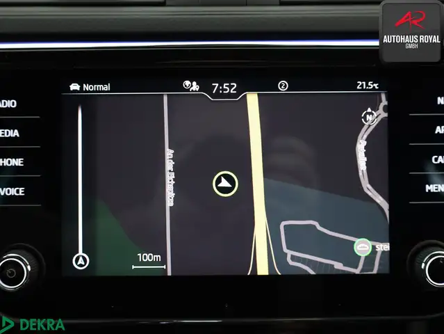 Skoda Superb view 14