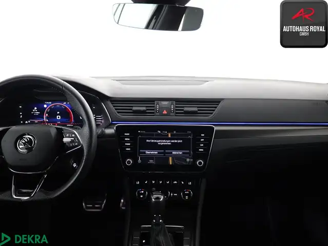 Skoda Superb view 9