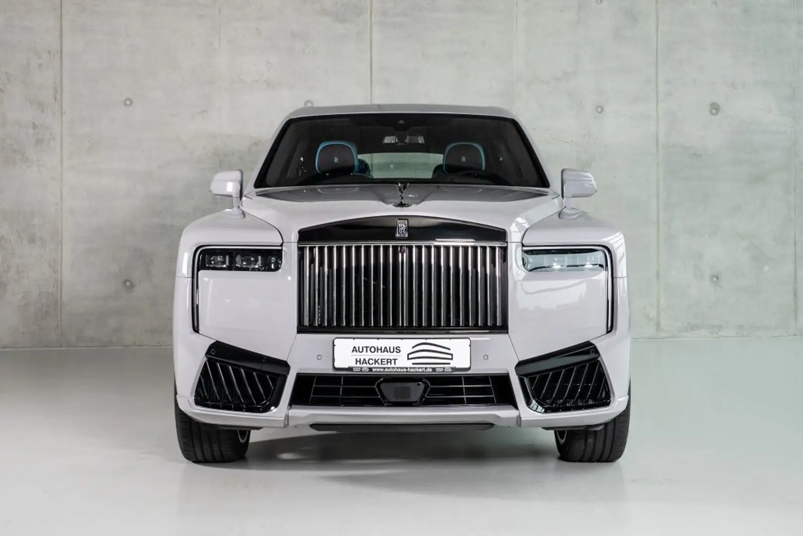 Rolls-Royce Cullinan BLACK BADGE FACELIFT 4 SEATS Grau - 2